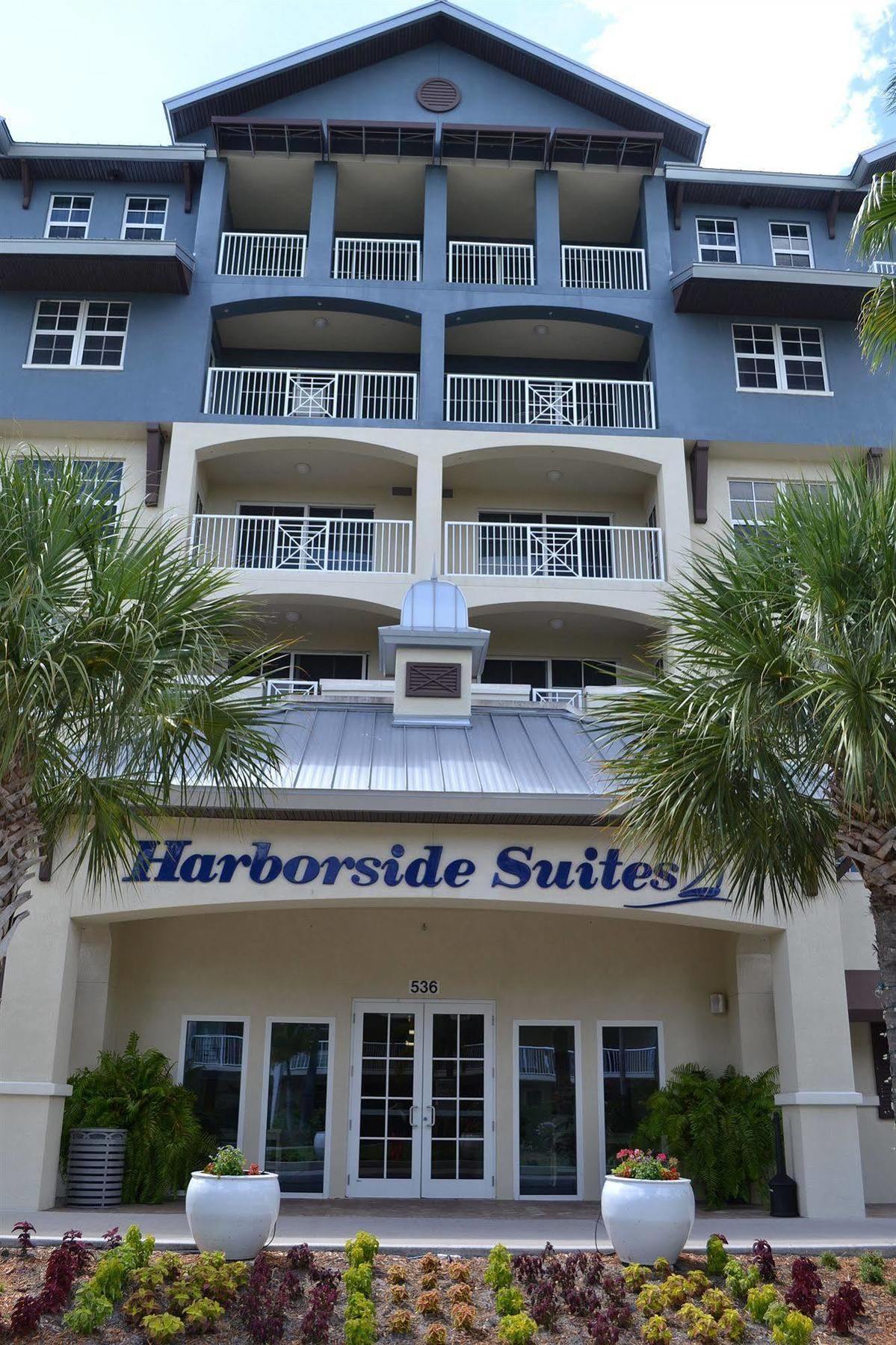Harborside At Little Harbor Hotel